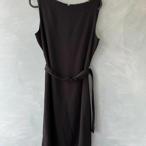 Theory Boatneck Belted Sheath Dress - Picture 4 of 4